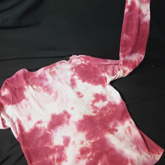 NWOT Ultra Flirt Tie Dye Twist Hem L/S Henley Thermal Style Top, Size XL - Picture 11 of 12